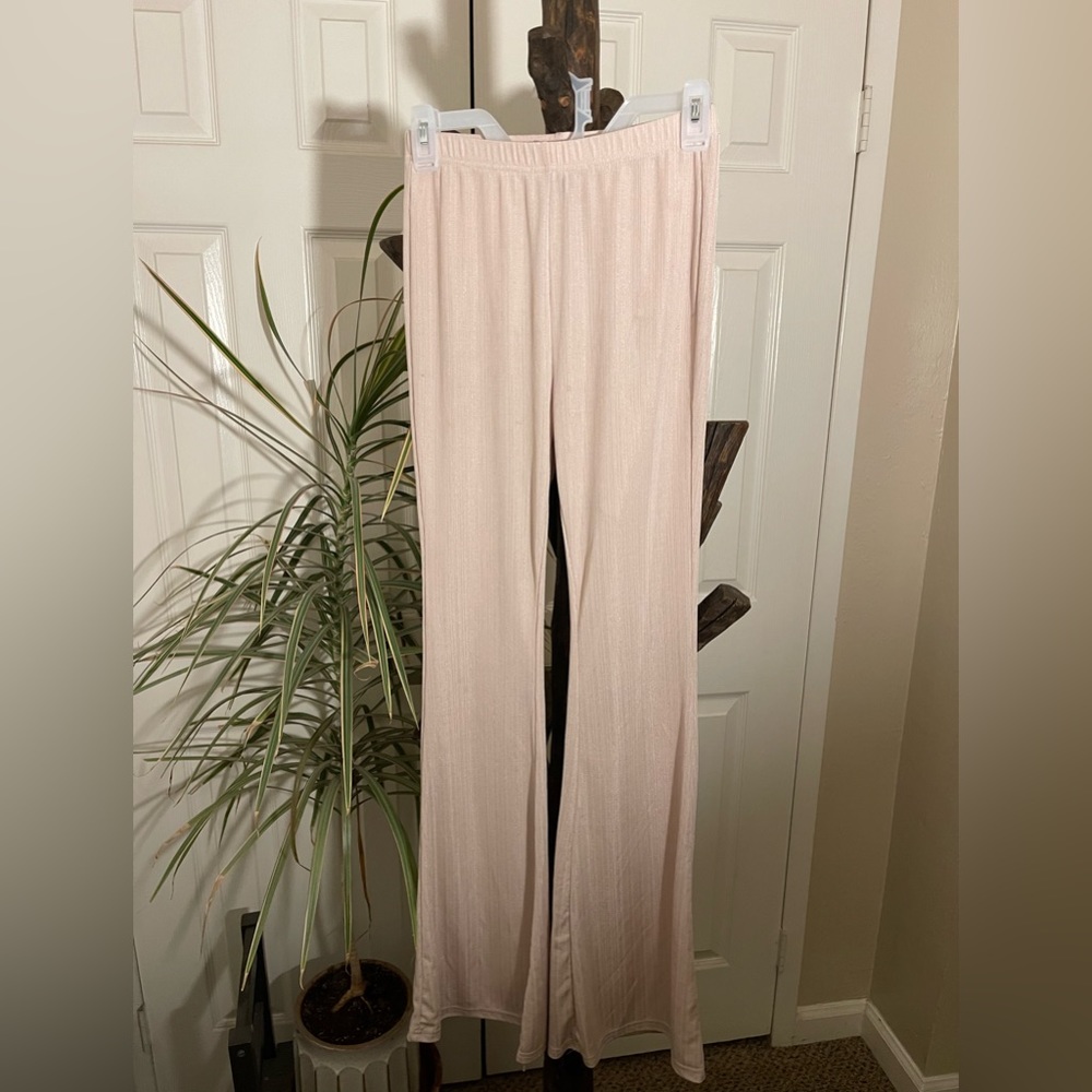 Flared stretch pants